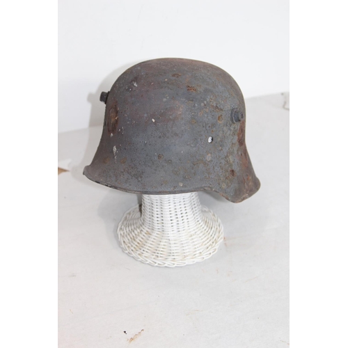 663 - WW1 GERMAN HELMET 1916 PATTERN