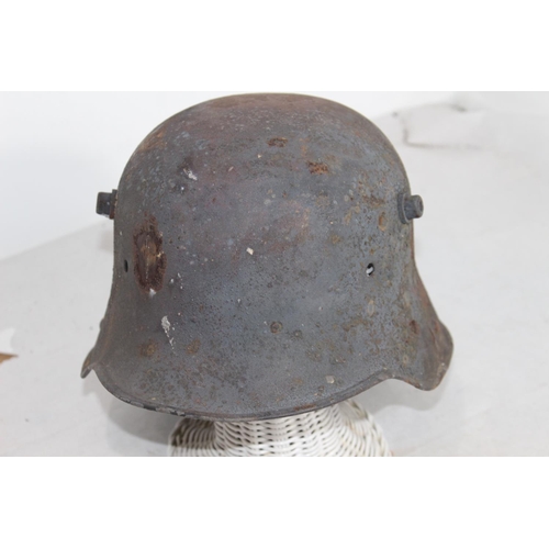 663 - WW1 GERMAN HELMET 1916 PATTERN