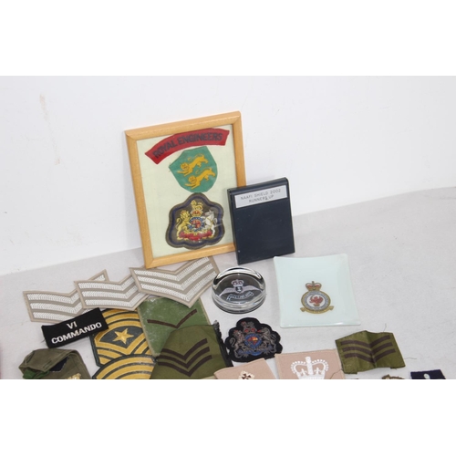 666 - BOX OF ASSORTED MILITARY BADGES