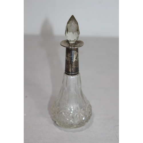 889 - GLASS SCENT BOTTLE WITH SILVER LID - LONDON 1925 - WOODALS
20CM