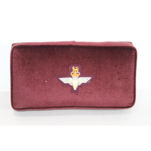 674 - PARACHUTE REGIMENT FOOTSTOOL
19 X 38 X 7CM