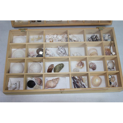 693 - BOX OF ROCK MINERALS ETC
BOX MEASURES 50 X 30CM