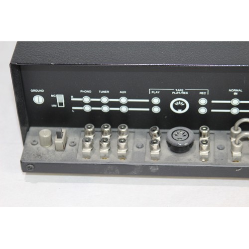 464 - NAD AMP STEREO