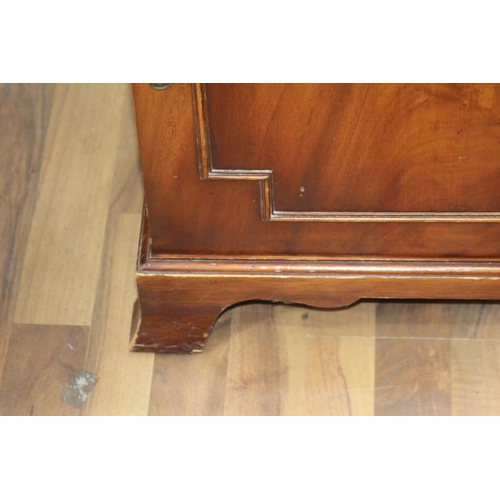 17 - REPRODUCTION BOOKCASE SHELF UNIT 
130 X 57 X 30CM