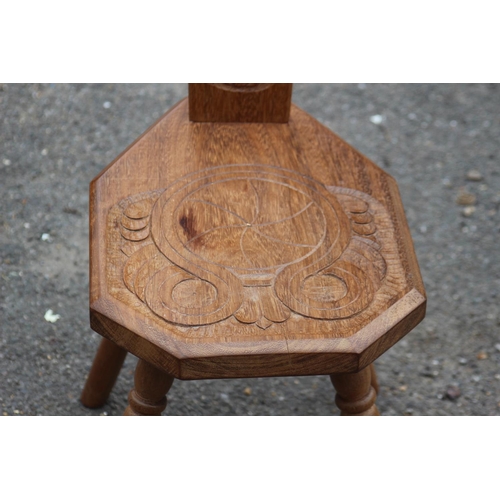 27 - SEWING CHAIR
32 X 46 X 94CM