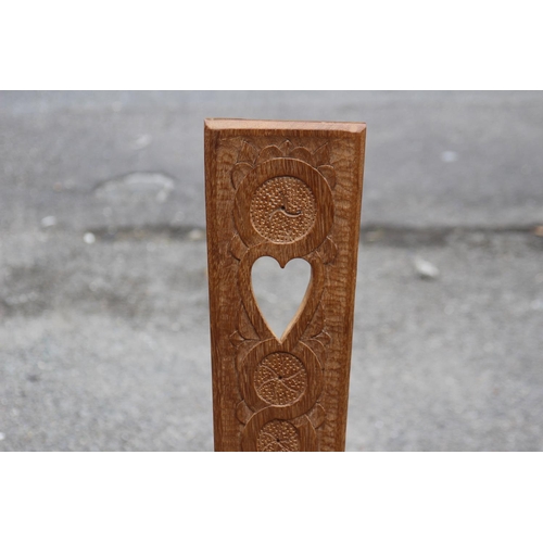 27 - SEWING CHAIR
32 X 46 X 94CM