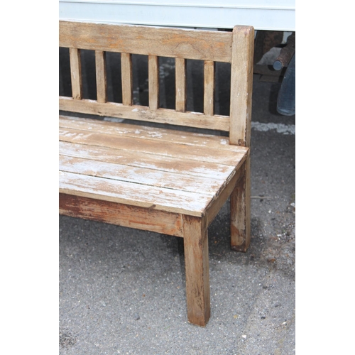 42 - GARDEN BENCH 
146 X 67CM