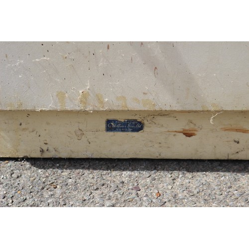 56A - VINTAGE MEAT STORE
46 X 46 X 78CM