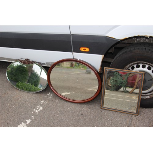 130 - 3 X VARIOUS MIRRORS
68 X 50CM