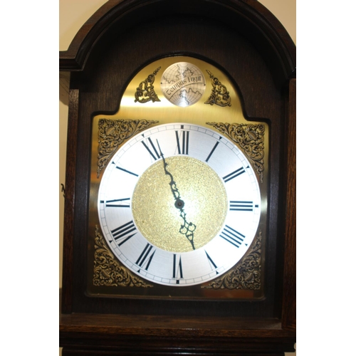 124 - OAK TEMPUS FUGIT GRANDFATHER CLOCK
42 X 188CM