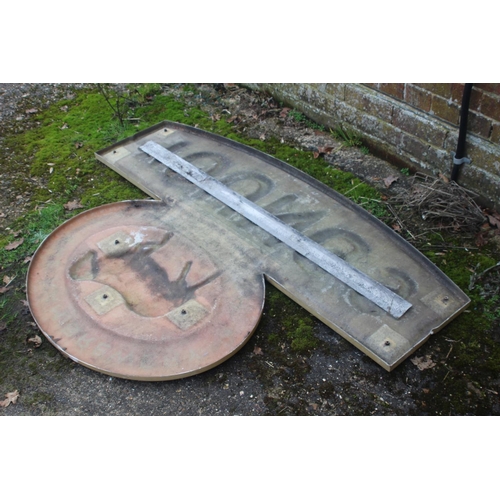 179 - YOUNGS THE RAM BREWERY PUB SIGN
150 X 109CM