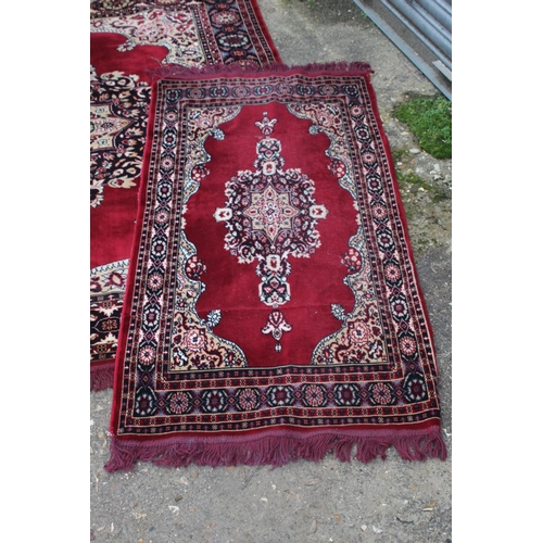 190 - 4 X VINTAGE RUGS
200 X 150CM