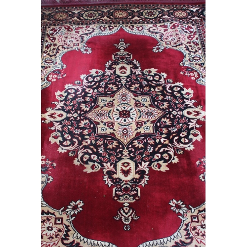 190 - 4 X VINTAGE RUGS
200 X 150CM