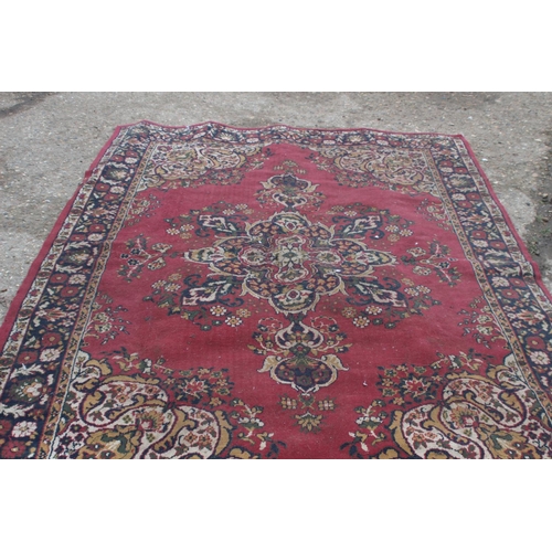 197 - VINTAGE RUG
269 X 194CM