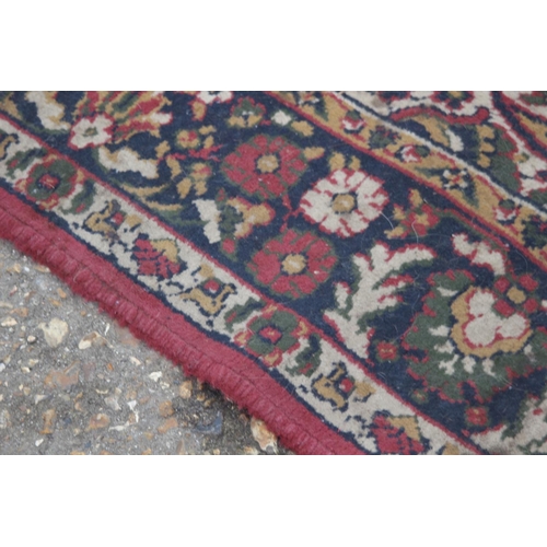 197 - VINTAGE RUG
269 X 194CM