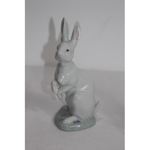 366 - 4 X LLADRO RABBIT FIGURES 
16CM