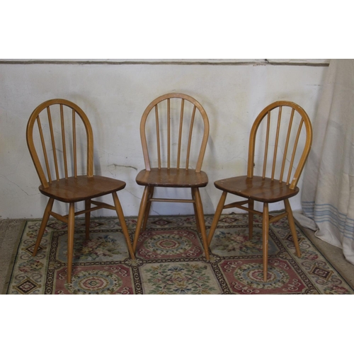 46 - 3 X ERCOL CHAIRS - ONE A/F
40 X 39 X 87CM