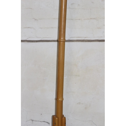 50 - PINE HAT STAND 
49 X 190CM