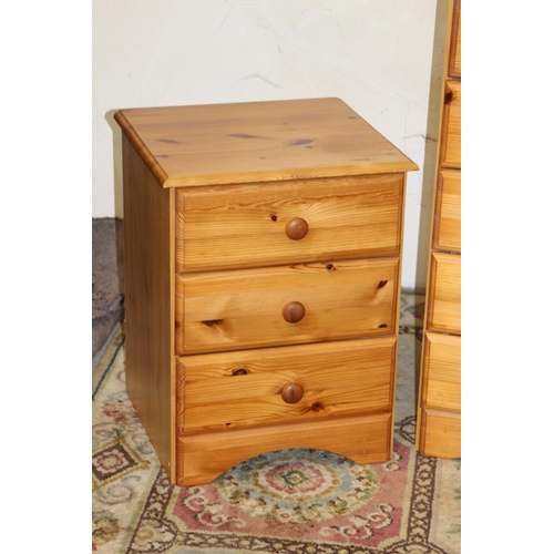 59 - PINE CHEST OF DRAWERS AND BEDSIDE TABLE 
78 X 40 X 88CM