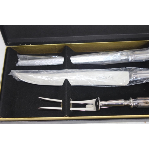 499 - BOXED ARTHUR PRICE CARVING SET