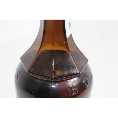 678 - 1 LITRE BOLES APRICOT BRANDY LIQUOR