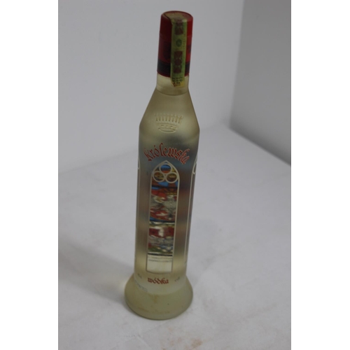 685 - BOTTLE OF KROLENSKA WODKA