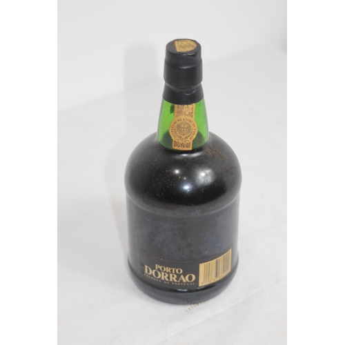 692 - BOTTLE OF PORTO DOARAO PORT