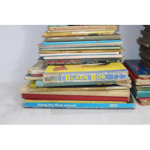 556 - VERY GOOD BOX OF EARLY CHILDREN'S BOOKS