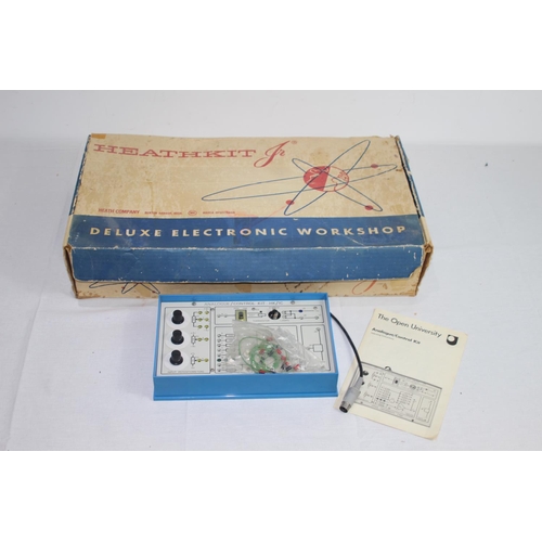 608 - VINTAGE HEATHKIT ELECTRONIC WORKSHOP