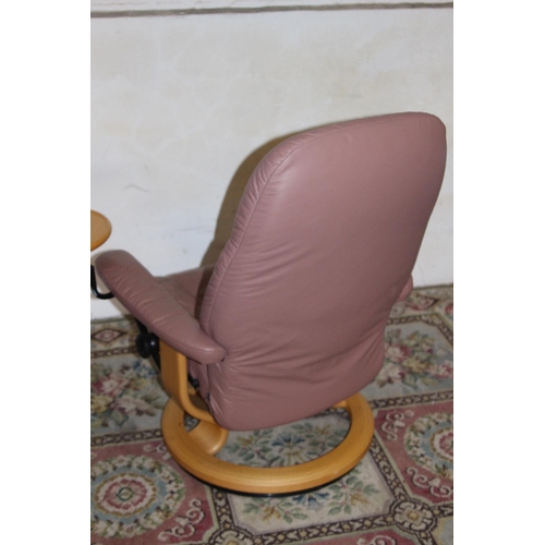 32 - EKORNES STRESSLESS RECLINER ARMCHAIR