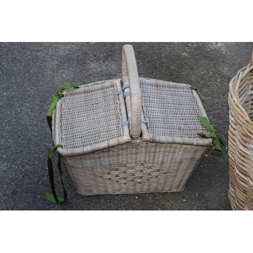 642 - QUANTITY OF WICKER BASKETS 
45CM