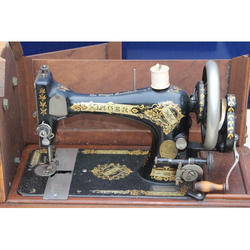 670 - VINTAGE SINGER SEWING MACHINE 1800'S