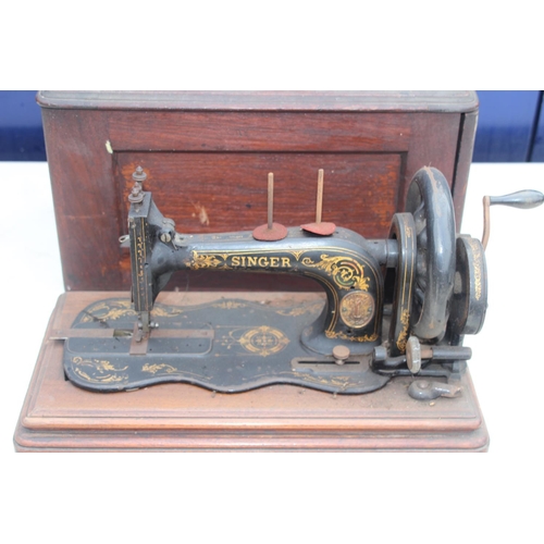 671 - VINTAGE SINGER SEWING MACHINE 150 YEARS OLD