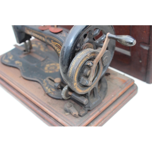 671 - VINTAGE SINGER SEWING MACHINE 150 YEARS OLD