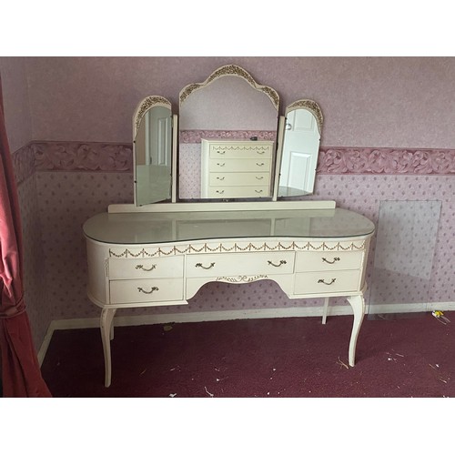 15 - QUEEN ANNE DRESSING TABLE 
145 X 45 X 148CM