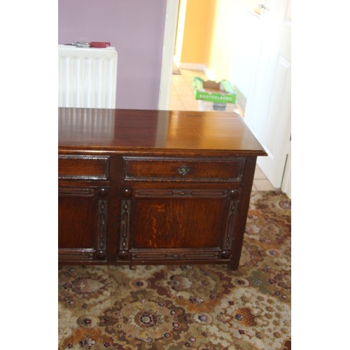 28 - VINTAGE OAK OTTOMAN CUPBOARD
122 X 47 X 62CM