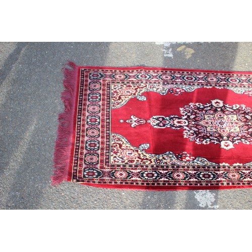 188 - VINTAGE SILK RUG
145 X 68CM