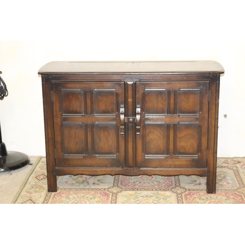 18 - ERCOL SIDEBOARD 
122 X 45 X 83CM