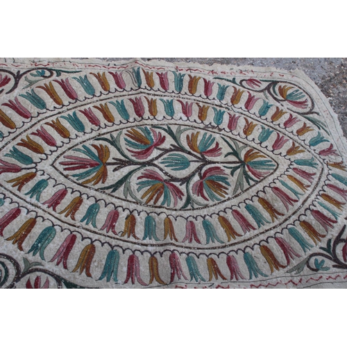 203 - EMBROIDERED RUG
173 X 110CM