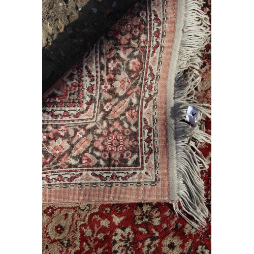 210 - VINTAGE MARKS AND SPENCERS RUG
127 X 95CM