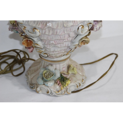 242 - ORNATE LAMP
45CM