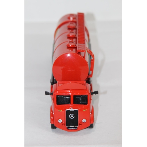 669 - CORGI 27901 ARTICULATED TANKER SET VAUX BEERS DIECAST MODEL WITH BOX