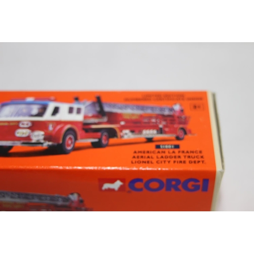 681 - CORGI 51801 AMERICAN LA FRANCE LADDER TRUCK DIECAST MODEL WITH BOX