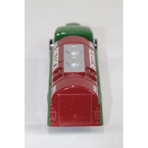 706 - CORGI 98449 WHITE PETROL TANK DIECAST MODEL WITH BOX