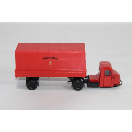 712 - CORGI POV29 1964 SCAMMELL SCARAB 3 TON Royal Mail DIECAST MODEL WITH BOX