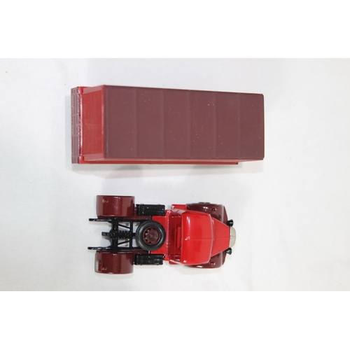 716 - CORGI 18402 TERRYS CHOCOLATE BEDFORD O SERIES ARTIC DIECAST MODEL WITH BOX