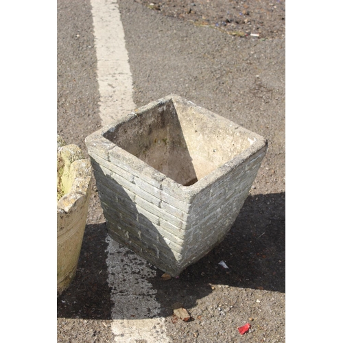 111 - QUANTITY OF STONE POTS 
25 X 25CM