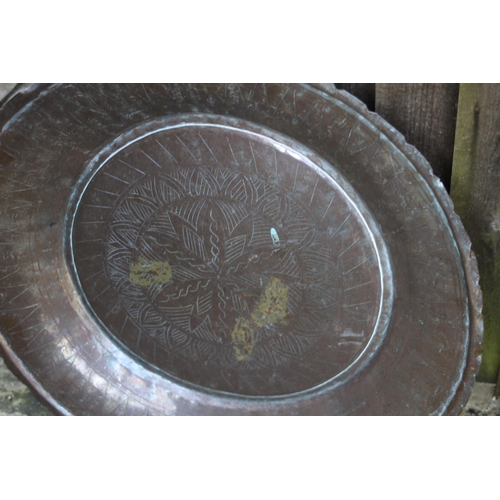 118 - LARGE ETHNIC METAL TRAY
58CM