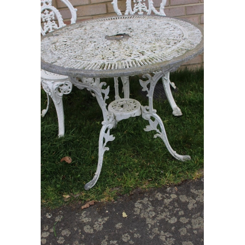 131 - METAL GARDEN TABLE AND 4 CHAIRS 
80 X 67CM