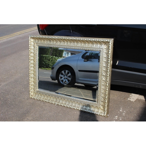 159 - LARGE GOLD FRAMED MIRROR
120 X 89